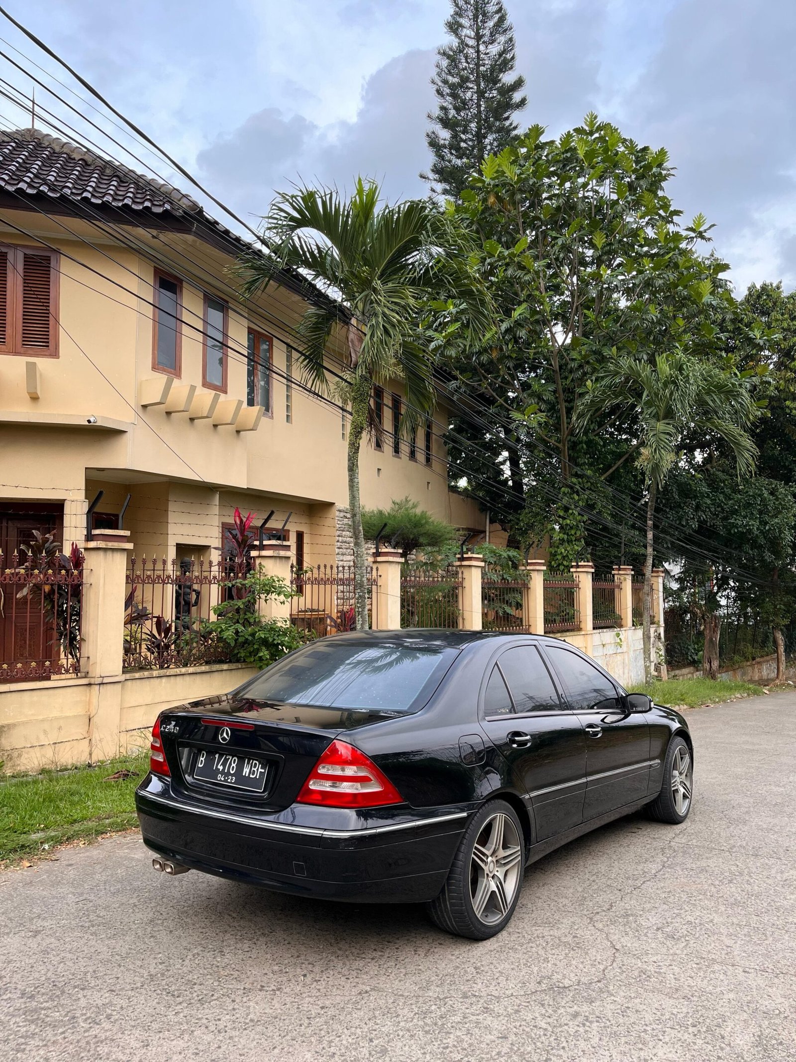 WhatsApp Image 2025-03-03 at 10.47.27 (1)